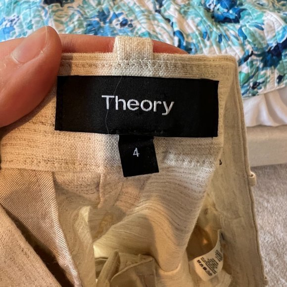 Theory Tailored Cropped Pants - Picture 6 of 9